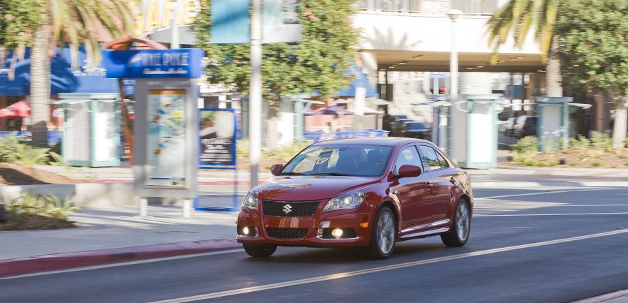  Suzuki Kizashi Sport 2011 года  (фото 50 из 63)
